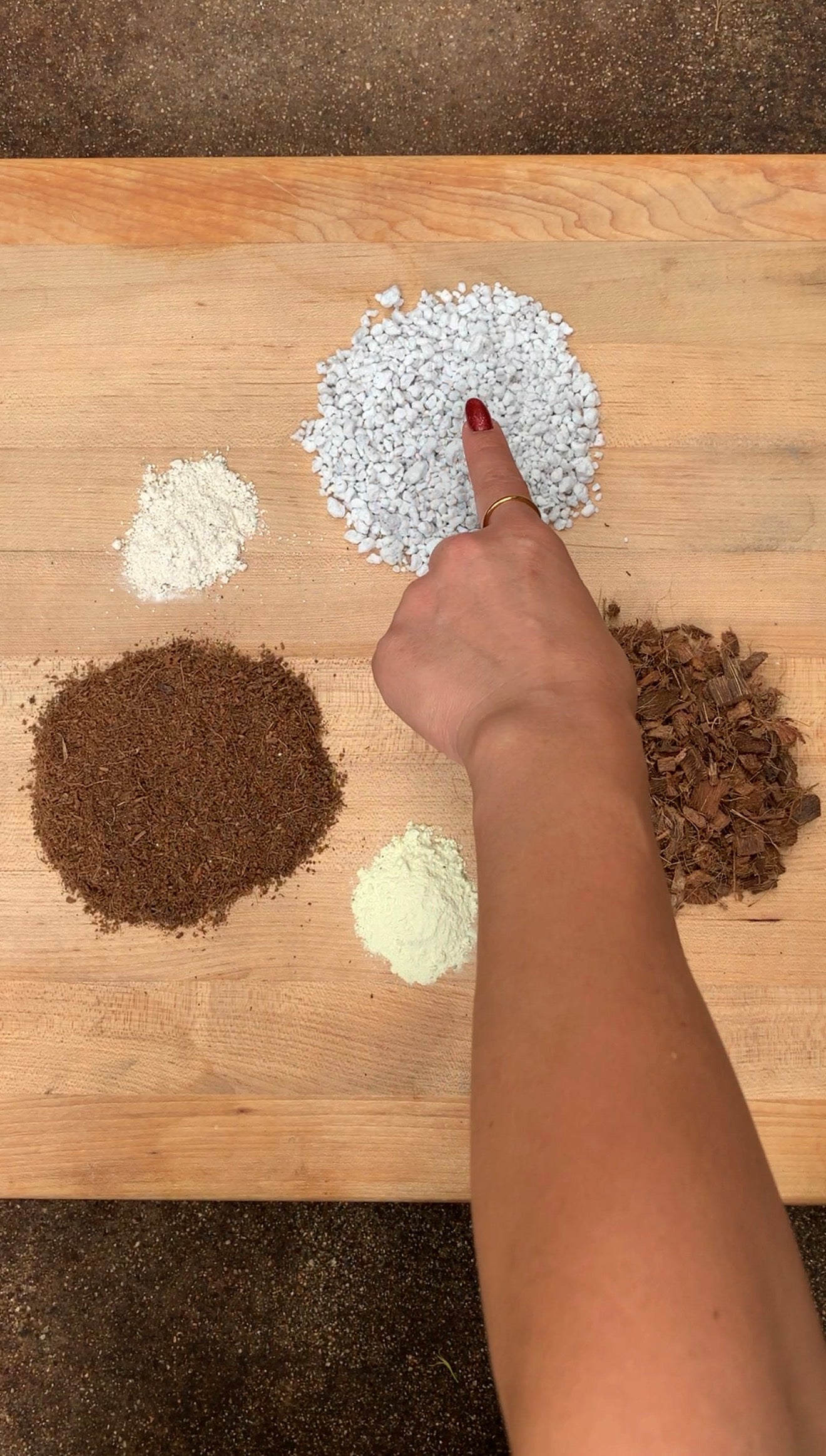 Benefits of Perlite for Plants: How This Soil Amendment Improves Drainage, Aeration, and Root Growth